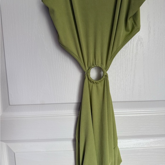 SHEIN Light Green Cut Out Dress - Picture 2 of 5